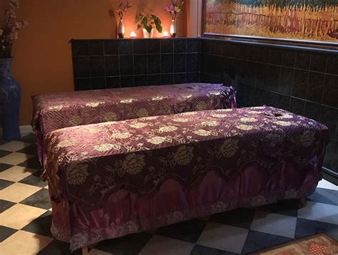 nuru massage luton|Luton Nuru Erotics, Massage Parlours In Luton